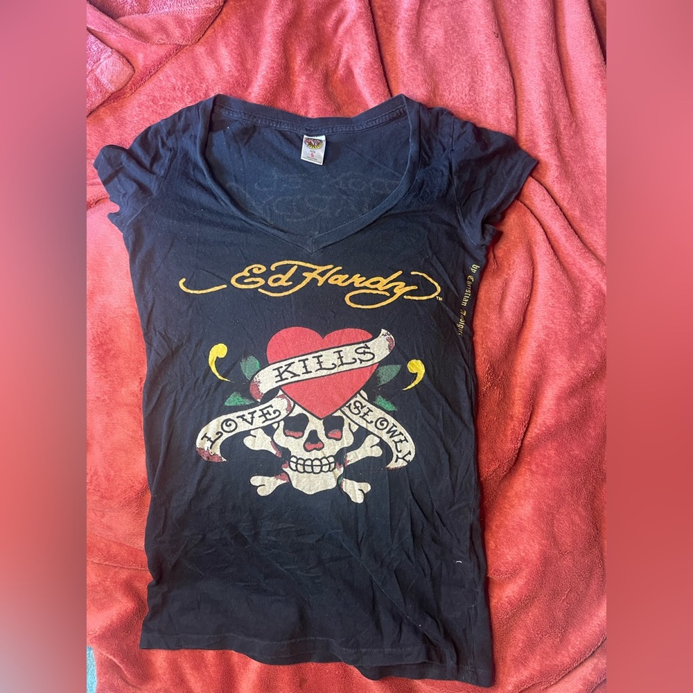 Ed Hardy “Love Kills Slowly” Skull and cross bones V neck Tee